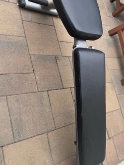 Body-Solid Adjustable Bench very good condition moving sale