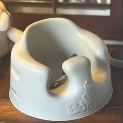 Bumba Baby Chair $25