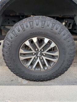 2019 Ford Raptor 17" wheels LT315/70R17