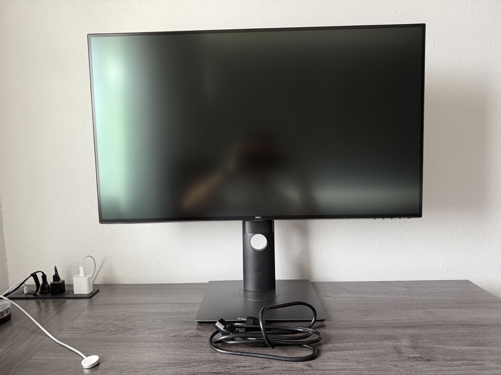 Dell UltraSharp U3219Q 31.5" 4K UHD 2160p 60Hz IPS LED Monitor HDMI DP USB-C