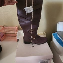 Ladies Boots