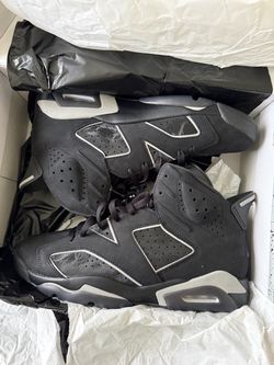 Jordan 6 ‘cap & gown’ size 12