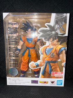 Shfiguarts Super hero Goku
