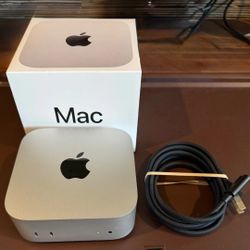 Apple Mac Mini M4 PRO 64GB RAM / 2TB SSD/ 10GB-E / 14-C 20-C 