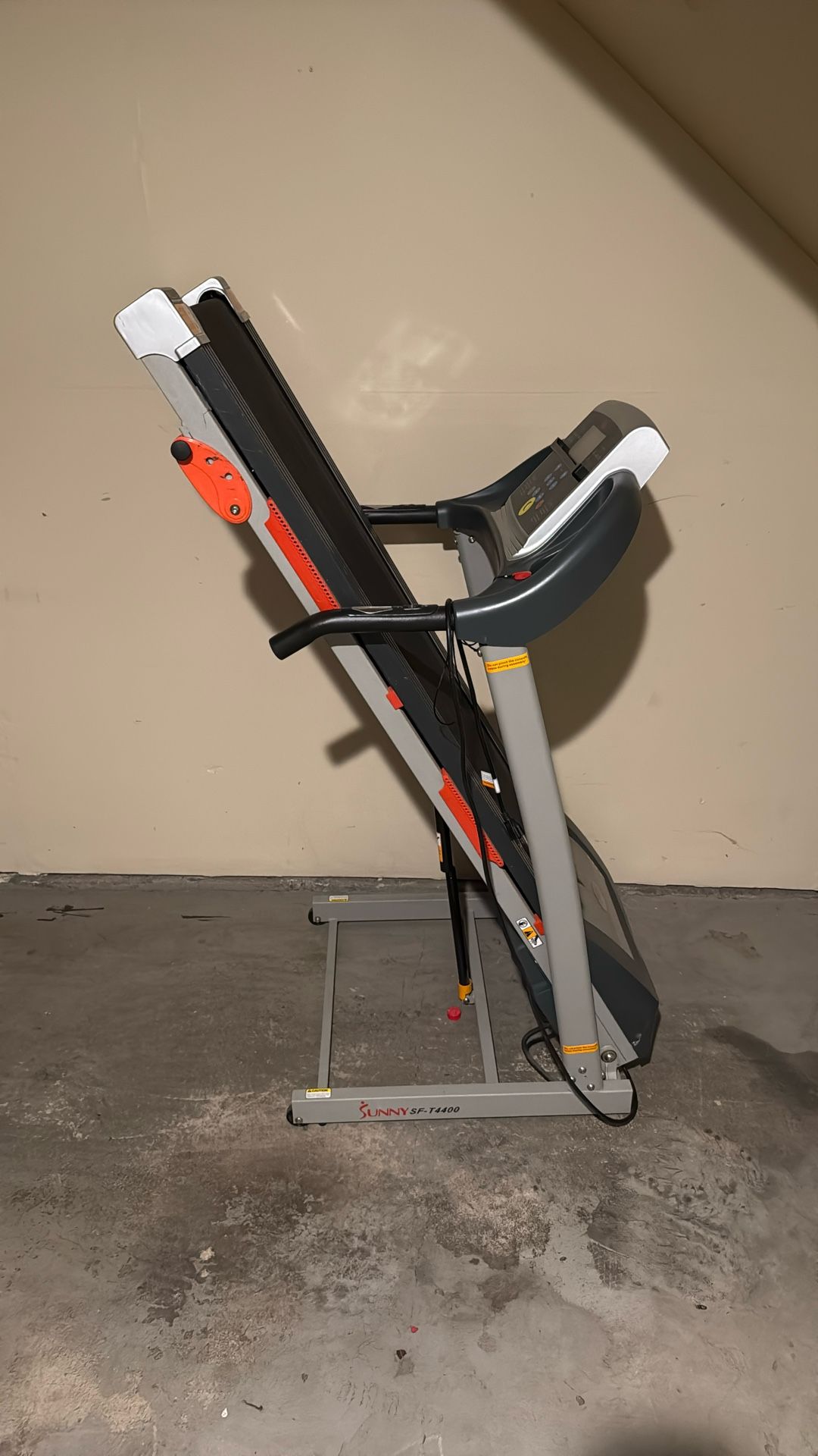 Sunny Treadmill
