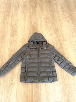 The North Face Puffer Jacket Grey with Hood