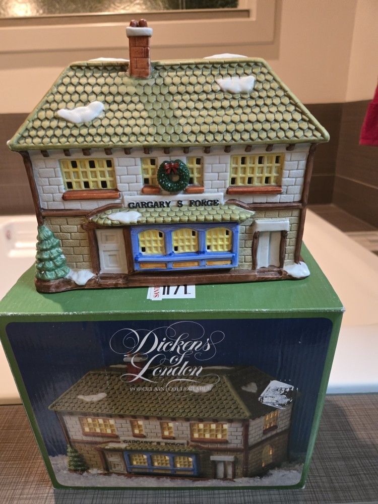 Dickens Of London Gargary B Ford Collectible Village