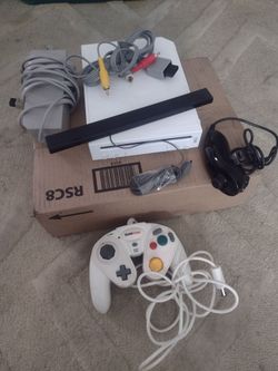 Nintendo Wii sport edition what 4 games price is firm $100 for all of it