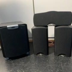 Surround sound speaker system