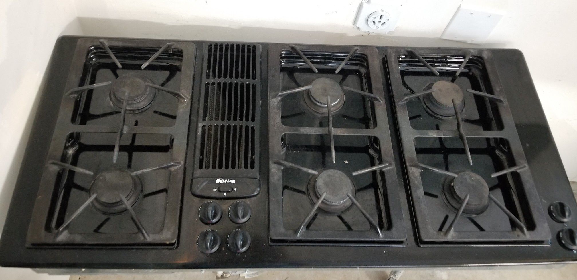 45 inch gas 2024 cooktop with downdraft