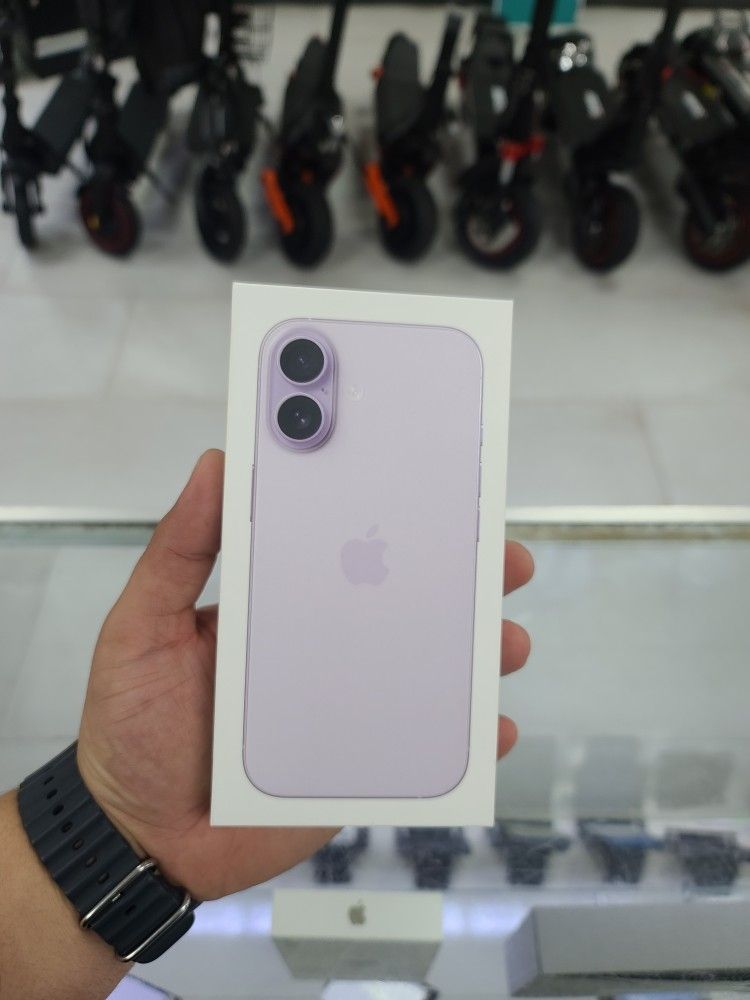 iPhone 17 Unlocked 256GB! Finance For $50 Down Payment!! 