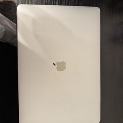 MacBook 2018 
