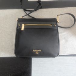 MICHAEL KORS Designer Handbag 