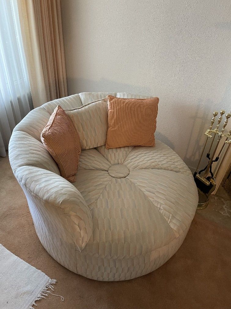 Loveseat