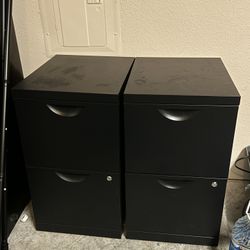 2 METAL DRAWERS