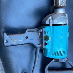 Makita 6013B-R Hand Drill