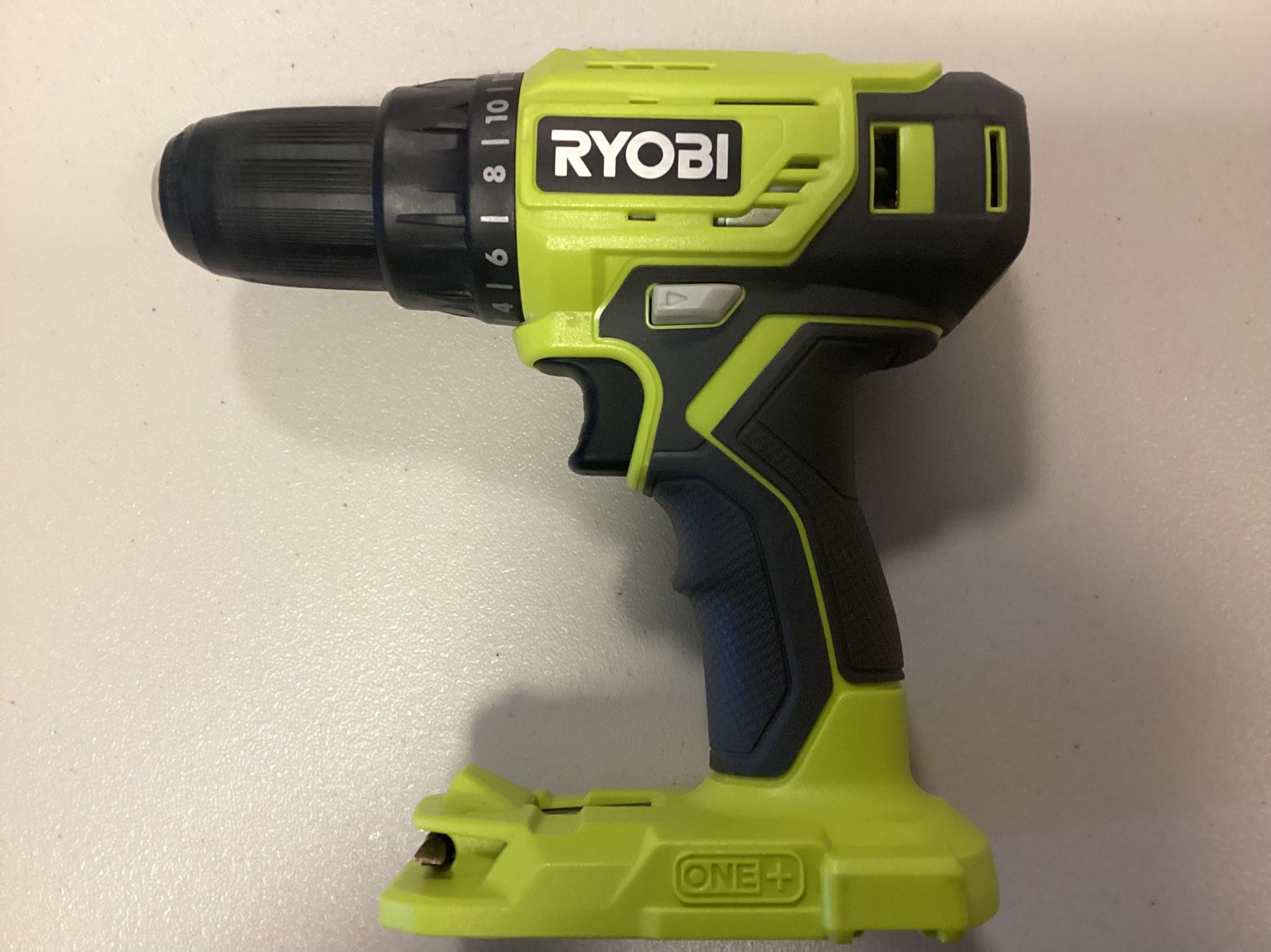 RYOBI DRILL 