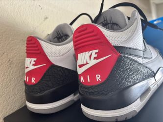 Air Jordan 3 Retro “White Cement Reimagined” (DN3707-100). Great condition: