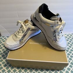 Michael Kors Maddy Trainer Tech Canvas – Women’s Size [7.5]