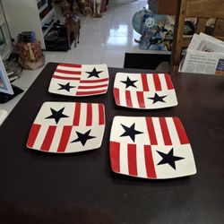 Set Of 4 Ceramic Dinner Plates, Concave Design Patriotic Red White & Blue Stars & Stripes