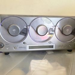 Vintage Emerson 3 CD Stereo