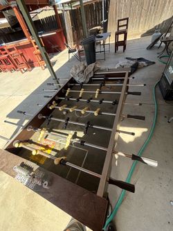 Foos ball
