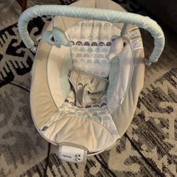 Ingenuity Vibrating Baby Bouncer