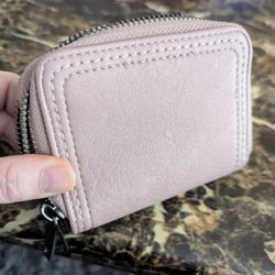 Women's Wallet- New/Unused light Pink 