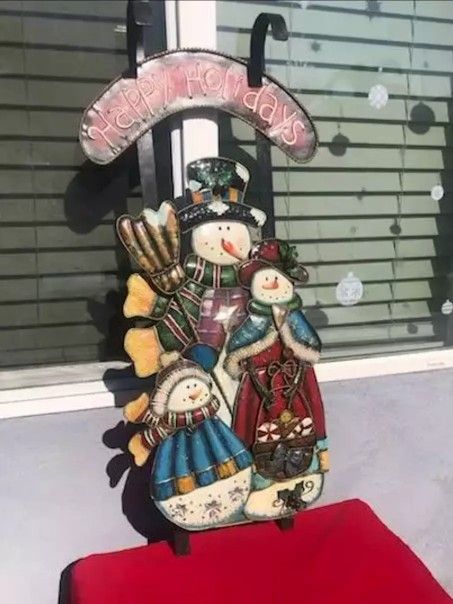 Christmas Wall Decor Metal Snowman Family 