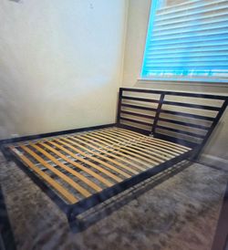Queen size black wood frame