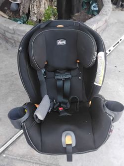 Chicco Infant /Toddler Carseat