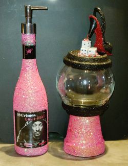 Bling Dispenser wine bottle