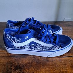 $25 Tennis Vans  Size 4.5 Esta Nuevo