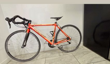 Trek 1000 Road Bike – Original – Great Condition