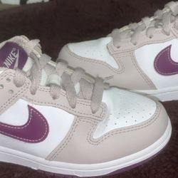 Nike Size 1Y