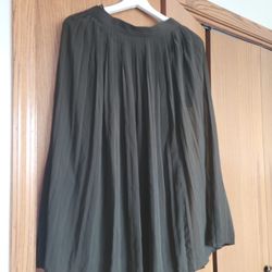 Medium Skirt With Shorts Underneath Size L