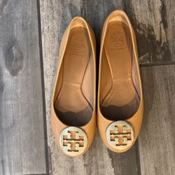 Tory Burch flats
