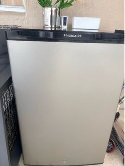 Frigidaire fridge