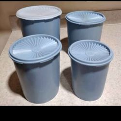 Vtg Tupperware Nesting Set of 4 + Lids Servalier Canisters Country Blue