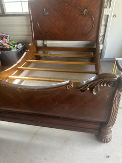 Beautiful Solid Wood Queen Bedframe $50