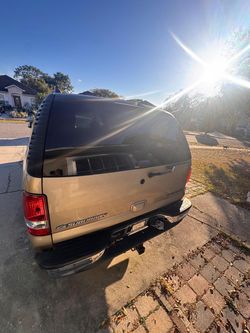 Suburban 2005