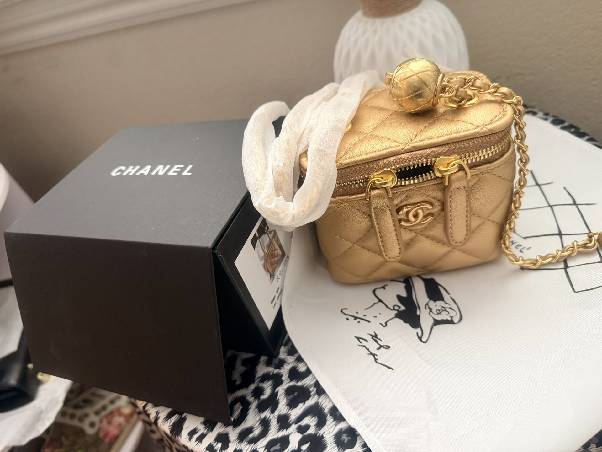 New with box & dust bag, Gold Crossbody mini