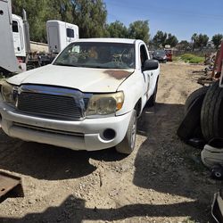 06 Toyota tacoma parts