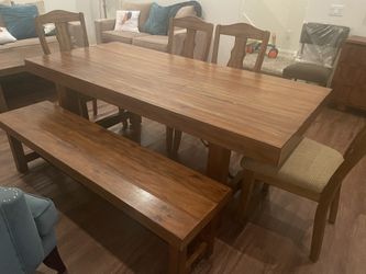 Dinning set 4 chairs with bench 