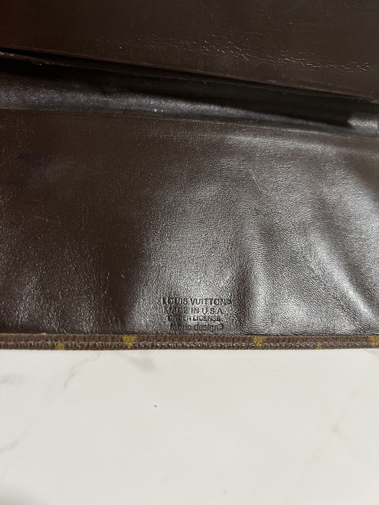 Louis Vuitton Vintage checkbook Cover for Sale in Watsonville, CA