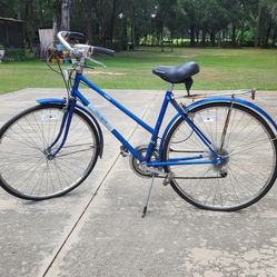 Vintage Free Spirit Women’s Bicycle