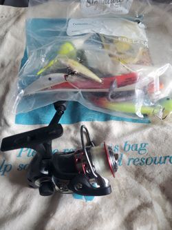 Shakespeare pro fishing reel and Tackle with lures