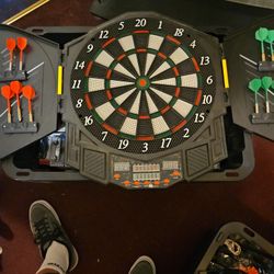 Electronic dartboard