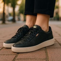 Snake Skin Pumas