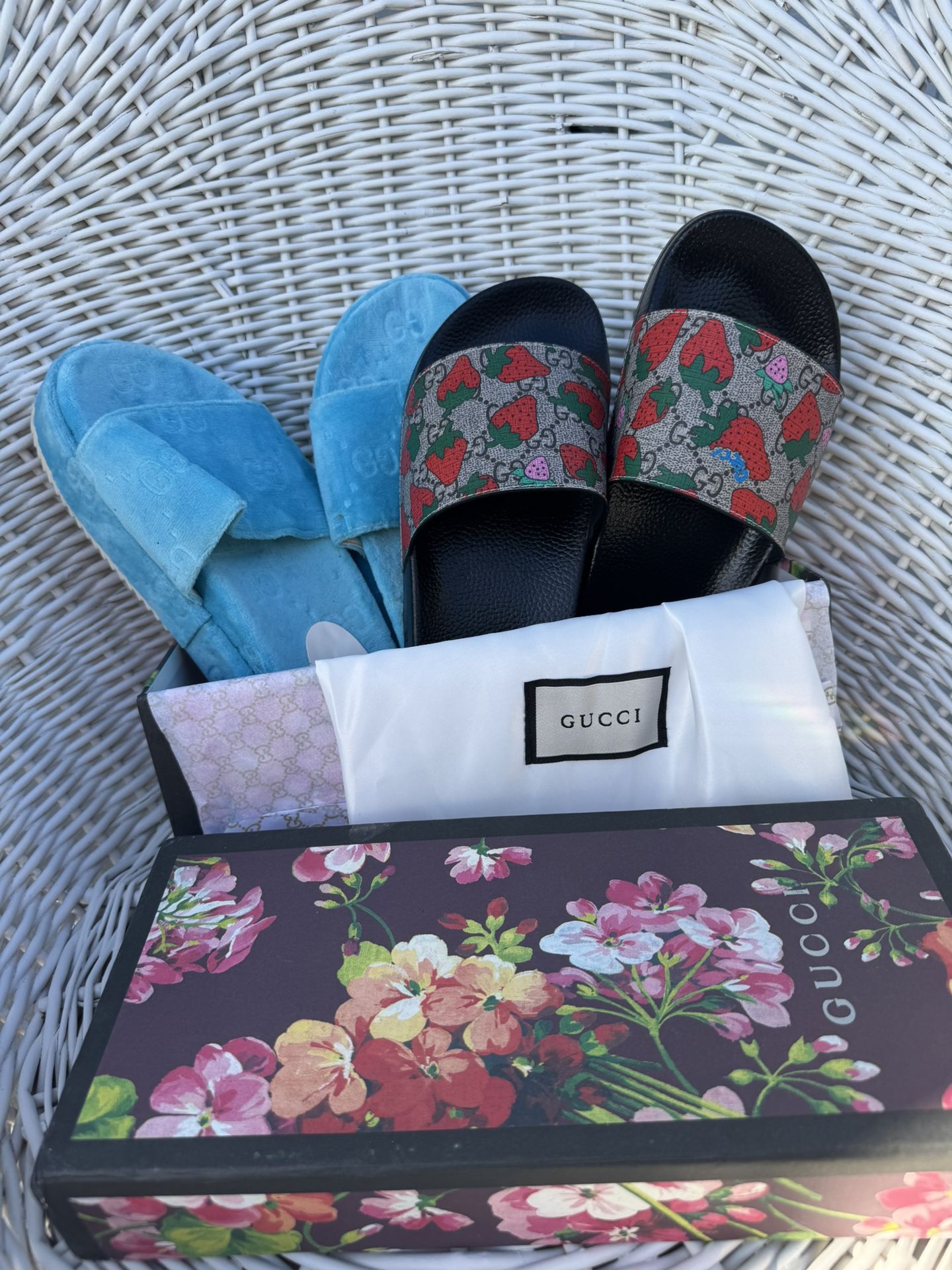 Gucci Slides 2 Pair